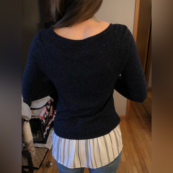 Fooler sweater from RW&CO. Size: S. Colour: Dark Blue with white fooler at hem - Picture 5 of 7